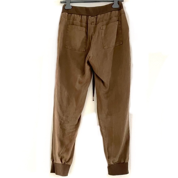 YF&B Tencel Jogger - Picture 3 of 11